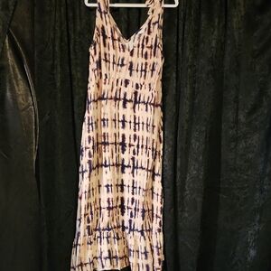 Time and Tru Navy and Cream High Low Dress